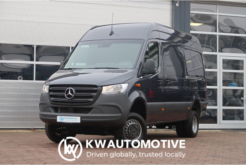 Furgon Mercedes-Benz Sprinter 519 CDI L2H2 4X4 AUT/ 2X DEUR/ 3,5T/ MBUX/ CAMERA/ ETC.: slika Furgon Mercedes-Benz Sprinter 519 CDI L2H2 4X4 AUT/ 2X DEUR/ 3,5T/ MBUX/ CAMERA/ ETC.