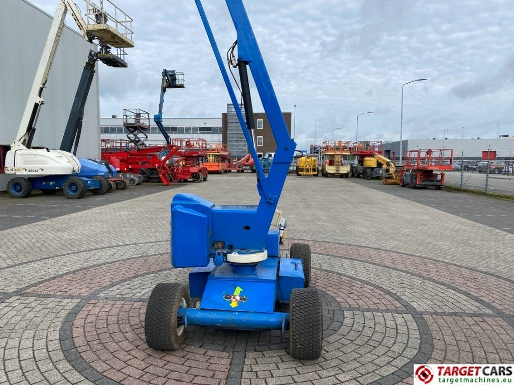 Zglobni krak Niftylift HR12NDE BiFuel Articulated Boom Work Lift 1220cm: slika Zglobni krak Niftylift HR12NDE BiFuel Articulated Boom Work Lift 1220cm