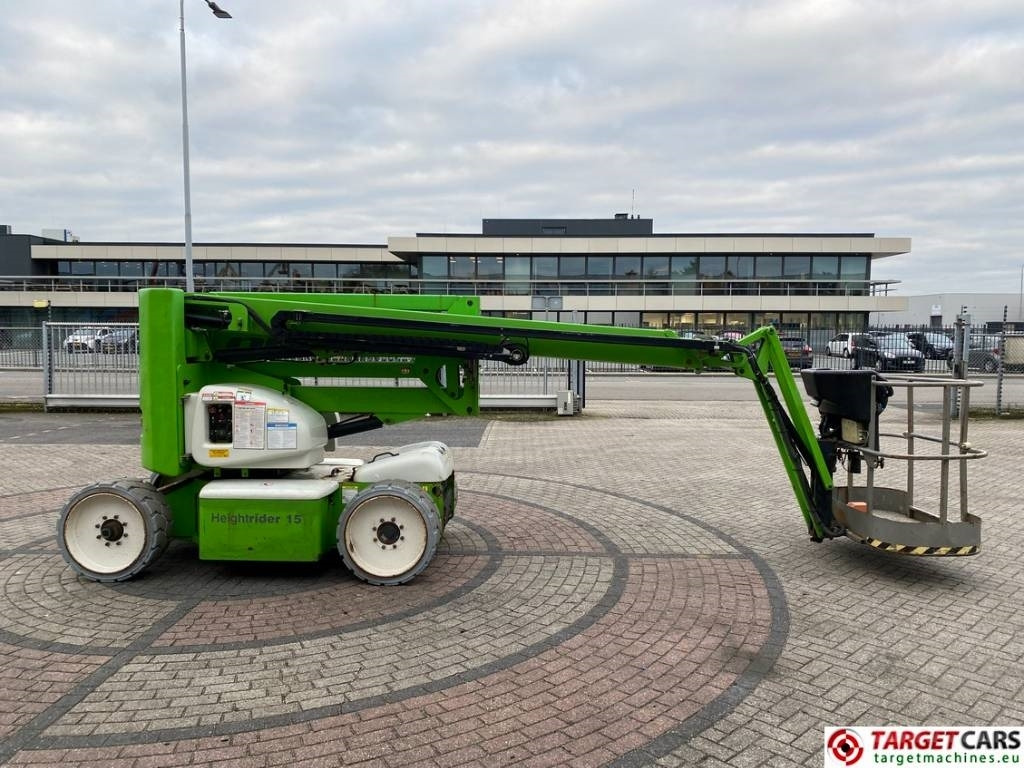 Zglobni krak Niftylift HR15NDE HyBrid Articulated Boom Work Lift 1550cm: slika Zglobni krak Niftylift HR15NDE HyBrid Articulated Boom Work Lift 1550cm