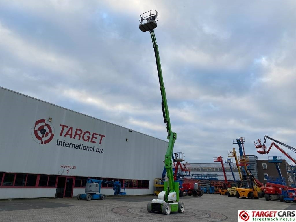 Zglobni krak Niftylift HR15NDE HyBrid Articulated Boom Work Lift 1550cm: slika Zglobni krak Niftylift HR15NDE HyBrid Articulated Boom Work Lift 1550cm