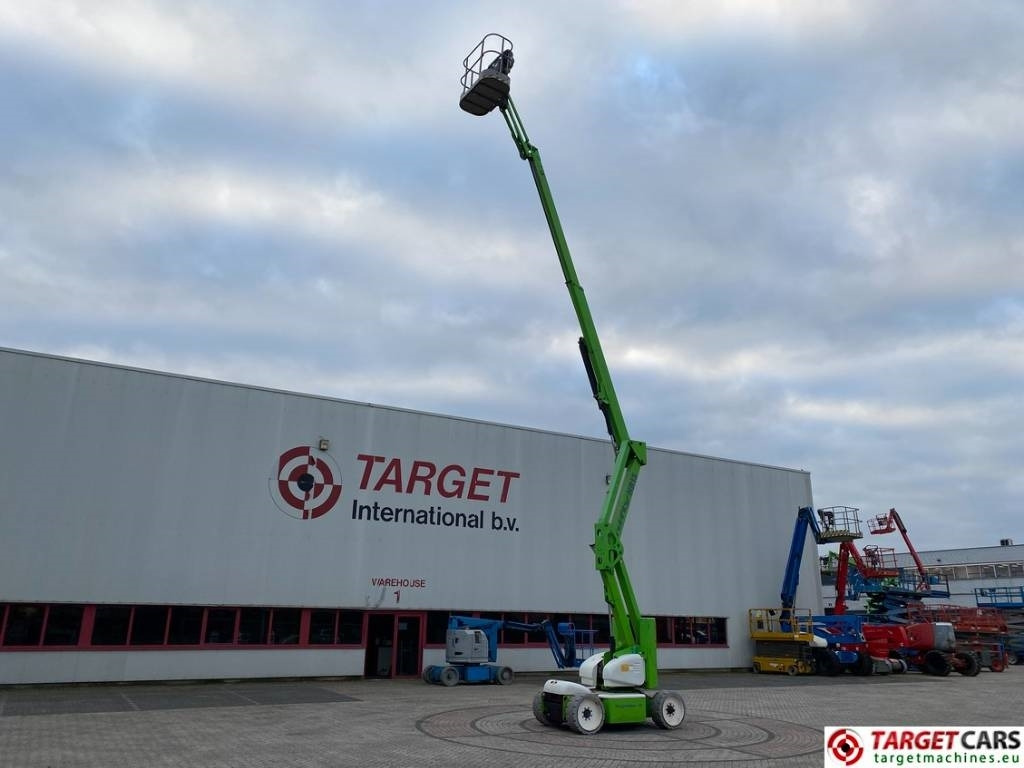 Zglobni krak Niftylift HR15NDE HyBrid Articulated Boom Work Lift 1550cm: slika Zglobni krak Niftylift HR15NDE HyBrid Articulated Boom Work Lift 1550cm