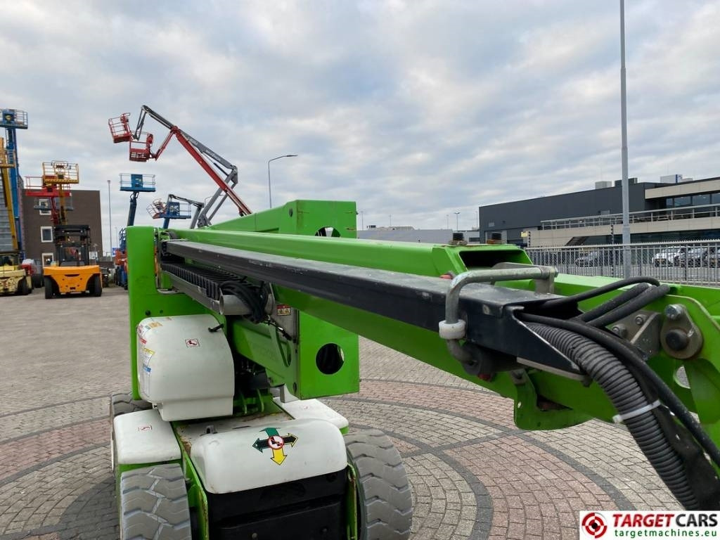 Zglobni krak Niftylift HR15NDE HyBrid Articulated Boom Work Lift 1550cm: slika Zglobni krak Niftylift HR15NDE HyBrid Articulated Boom Work Lift 1550cm