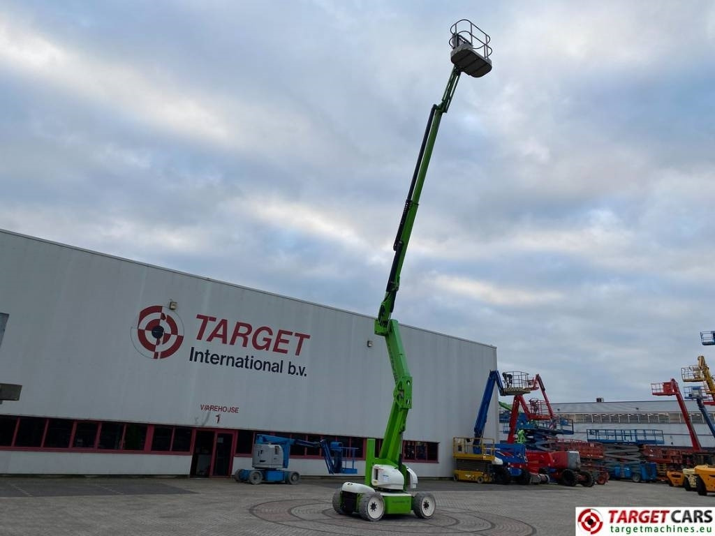 Zglobni krak Niftylift HR15NDE HyBrid Articulated Boom Work Lift 1550cm: slika Zglobni krak Niftylift HR15NDE HyBrid Articulated Boom Work Lift 1550cm