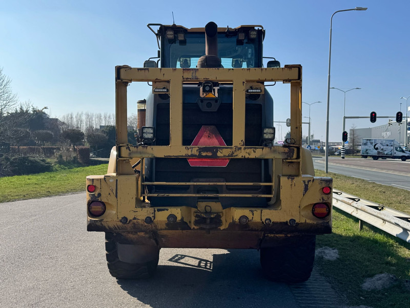 Utovarivač na kotačima Caterpillar 938K: slika Utovarivač na kotačima Caterpillar 938K