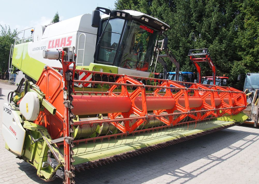 Kombajn za žetvu Kombajn zbożawy Claas Lexon 570  Kombajn zbożowy CLAAS LEXION 570+ heder VARIO 7,5m: slika Kombajn za žetvu Kombajn zbożawy Claas Lexon 570  Kombajn zbożowy CLAAS LEXION 570+ heder VARIO 7,5m