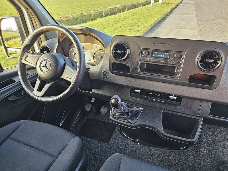 Mali kombi Mercedes-Benz Sprinter 315 L2H2 RWD Euro6 AC!: slika Mali kombi Mercedes-Benz Sprinter 315 L2H2 RWD Euro6 AC!