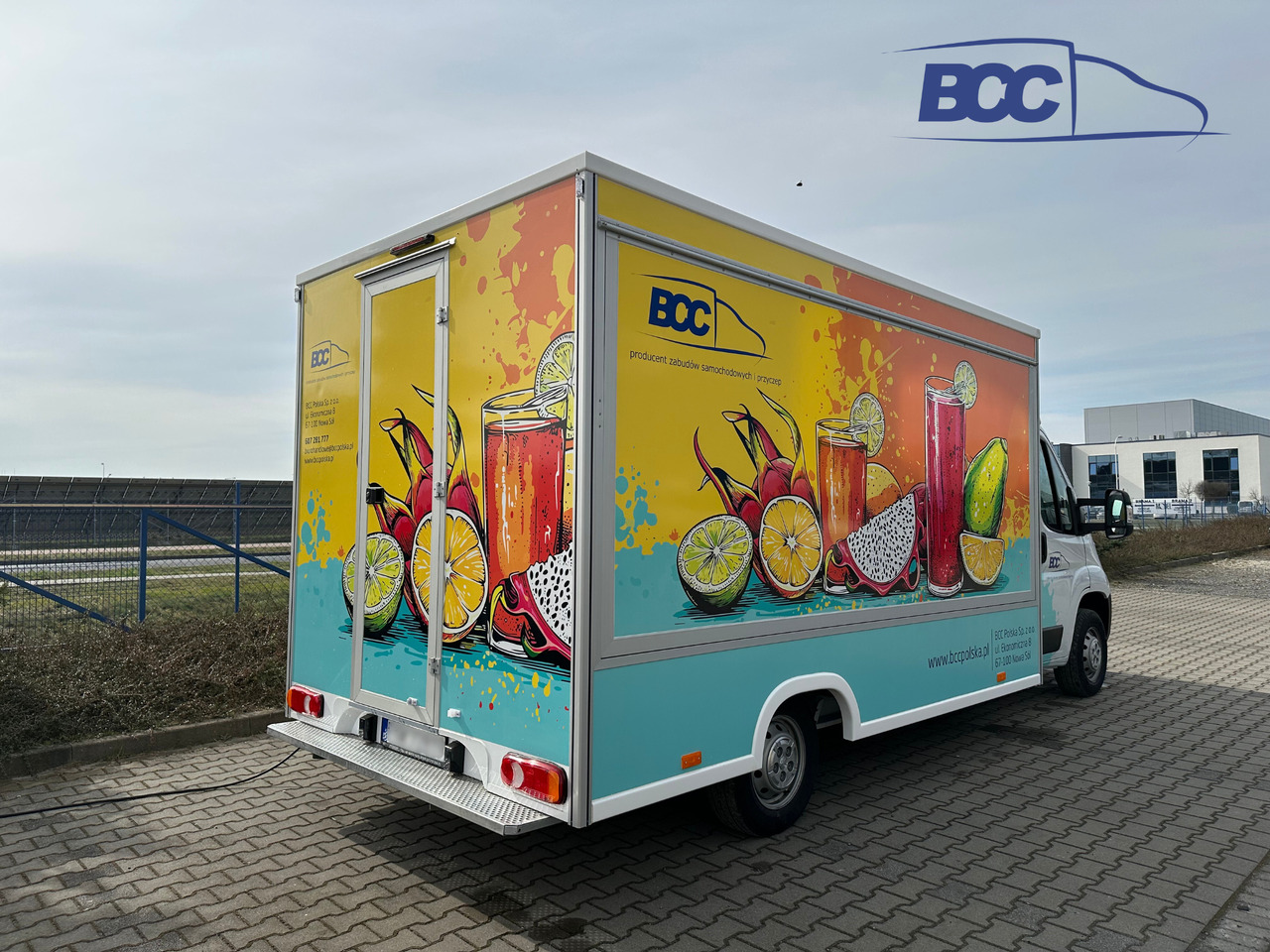 Novi Kamion za prodaju brze hrane BCC POLSKA - FOOD TRUCK - MOBILNY SKLEP - PEUGEOT BOXER: slika Novi Kamion za prodaju brze hrane BCC POLSKA - FOOD TRUCK - MOBILNY SKLEP - PEUGEOT BOXER