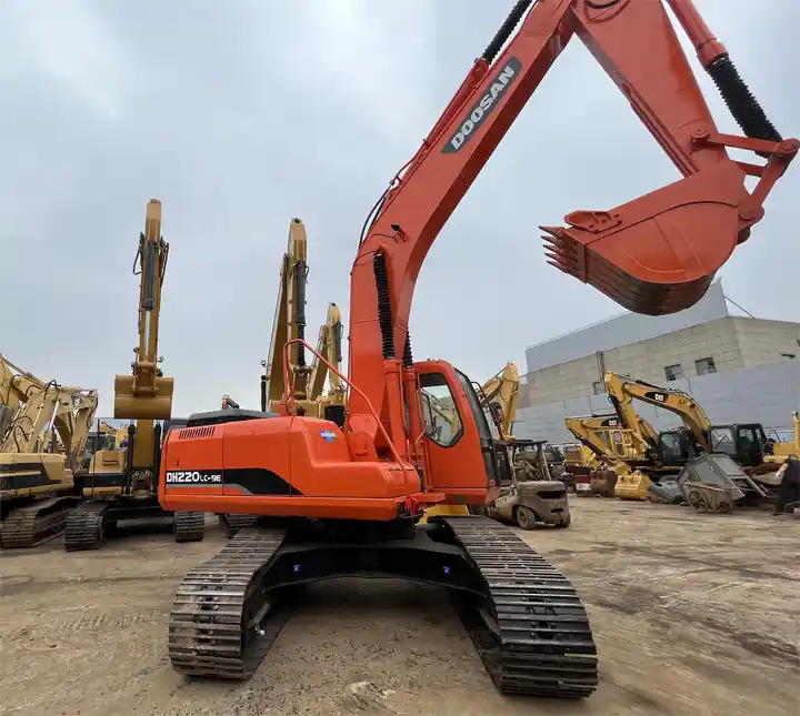 Bager gusjeničar 90% new used 22t Doosan DH220LC-9E DH220-9 DH220-9E DH220LC-9 crawler excavator: slika Bager gusjeničar 90% new used 22t Doosan DH220LC-9E DH220-9 DH220-9E DH220LC-9 crawler excavator