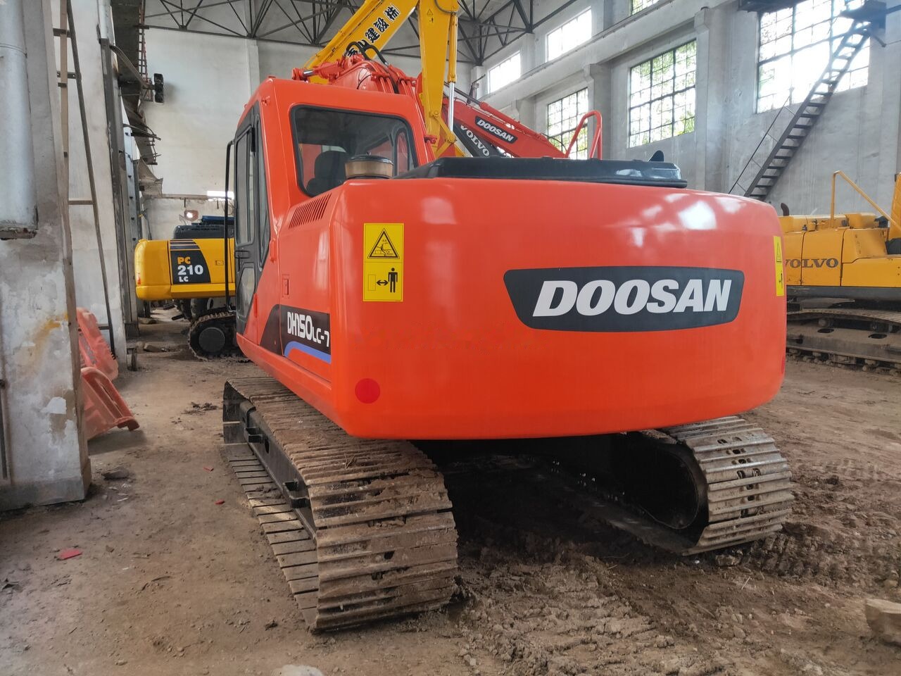 Bager gusjeničar Doosan DH150LC-7: slika Bager gusjeničar Doosan DH150LC-7