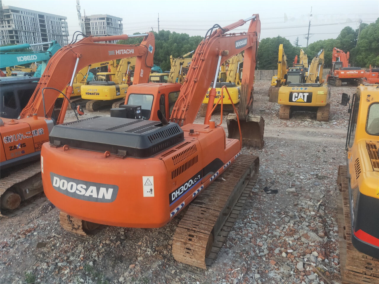 Zakup Doosan DH300LC-7 Doosan DH300LC-7: slika Zakup Doosan DH300LC-7 Doosan DH300LC-7