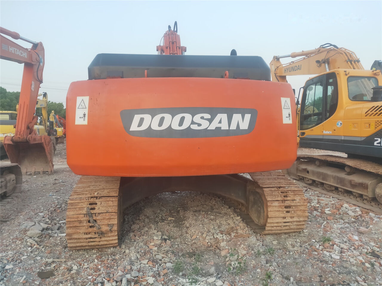 Zakup Doosan DH300LC-7 Doosan DH300LC-7: slika Zakup Doosan DH300LC-7 Doosan DH300LC-7