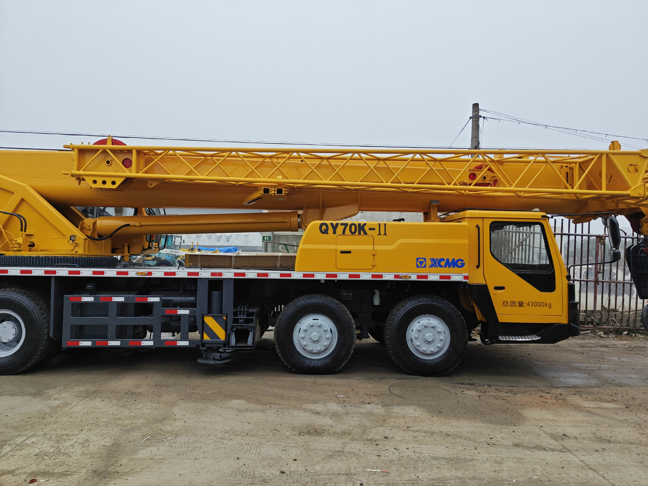 Autodizalica XCMG QY70K 70 used truck crane: slika Autodizalica XCMG QY70K 70 used truck crane