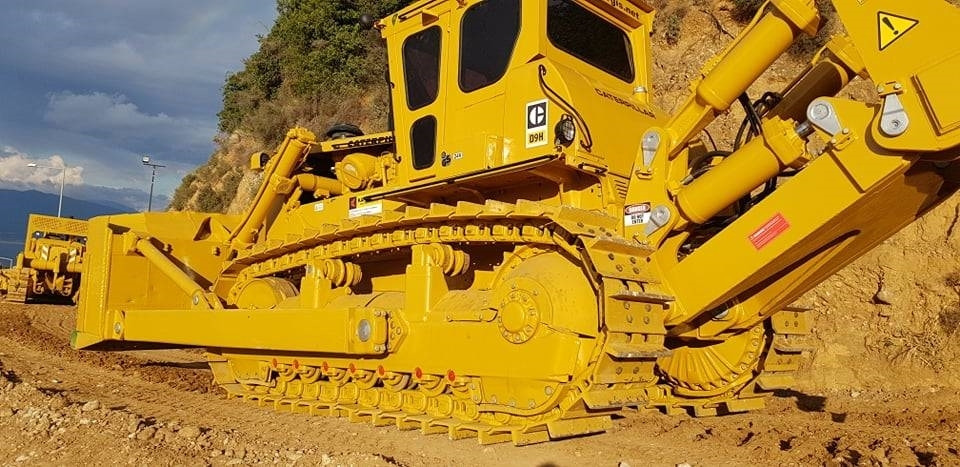 Buldožer CAT D9G: slika Buldožer CAT D9G