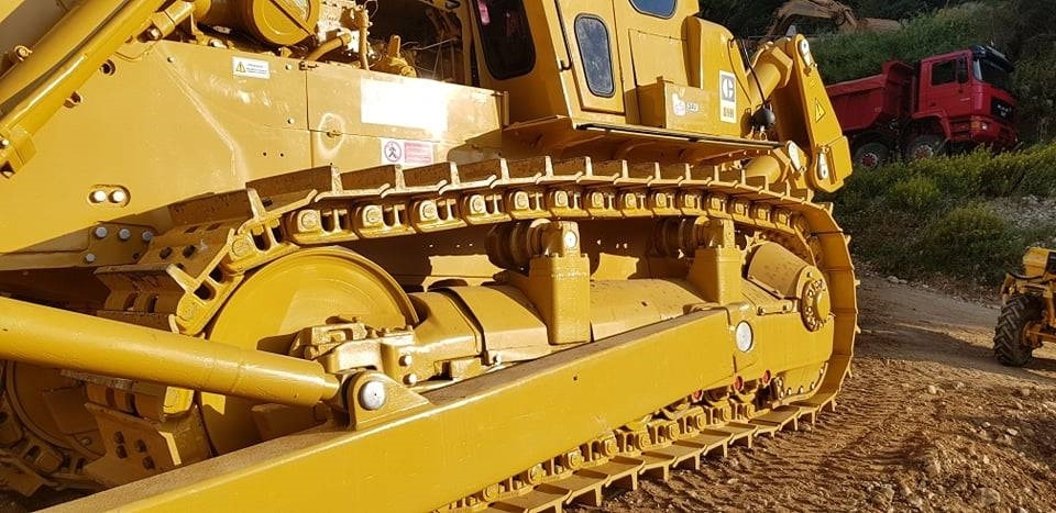 Buldožer CAT D9G: slika Buldožer CAT D9G