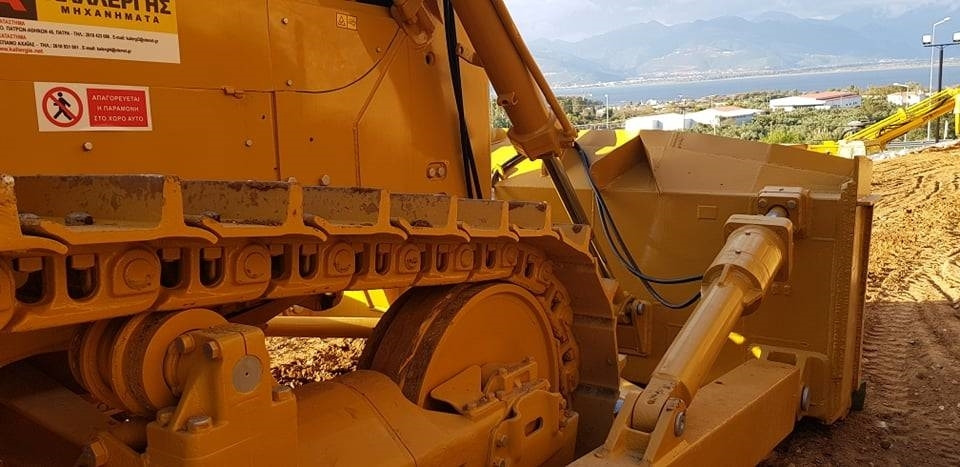 Buldožer CAT D9G: slika Buldožer CAT D9G