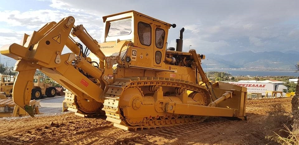 Buldožer CAT D9G: slika Buldožer CAT D9G