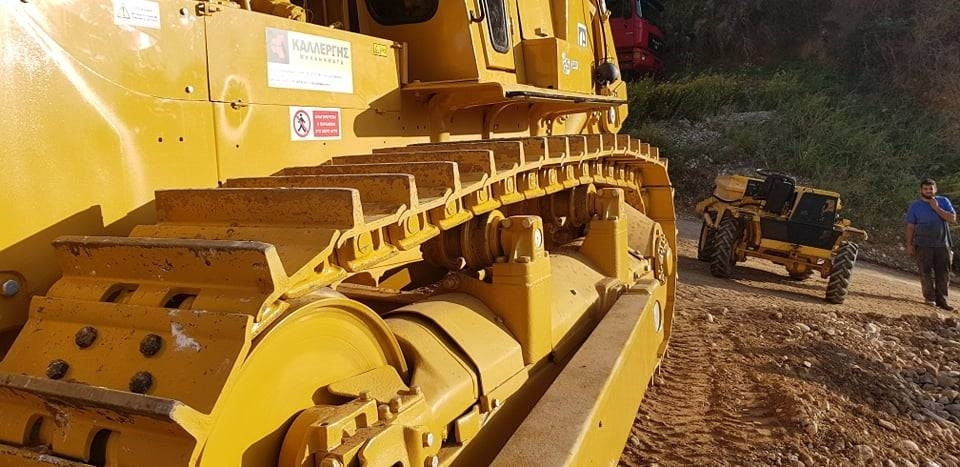 Buldožer CAT D9G: slika Buldožer CAT D9G