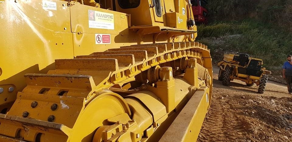 Buldožer CAT D9G: slika Buldožer CAT D9G