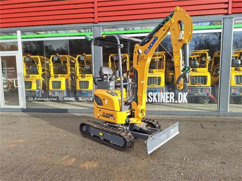 Mini bager XCMG XE18E: slika Mini bager XCMG XE18E