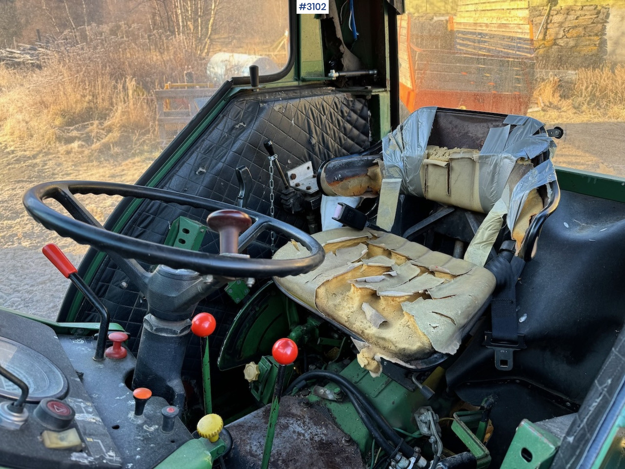 Traktor 1981 John Deere 1140 Synchron with front loader: slika Traktor 1981 John Deere 1140 Synchron with front loader