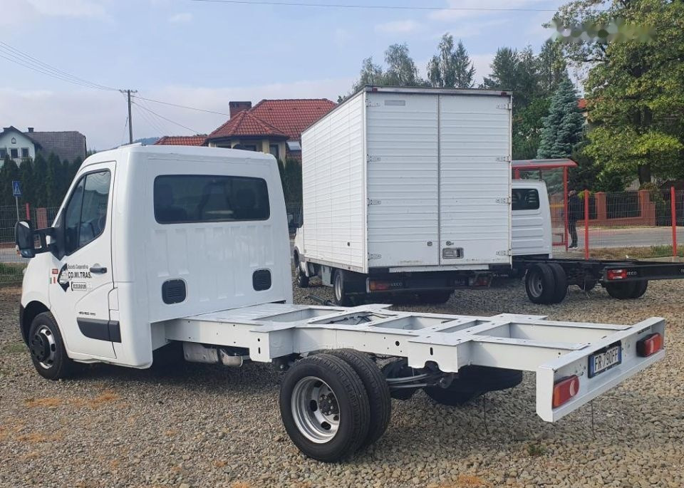 Kamion-šasija, Dostavno vozilo Renault Master 165 DCI: slika Kamion-šasija, Dostavno vozilo Renault Master 165 DCI