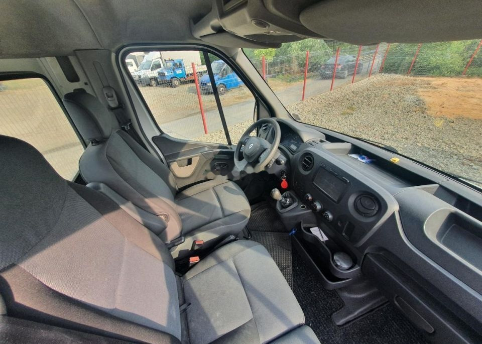 Kamion-šasija, Dostavno vozilo Renault Master 165 DCI: slika Kamion-šasija, Dostavno vozilo Renault Master 165 DCI