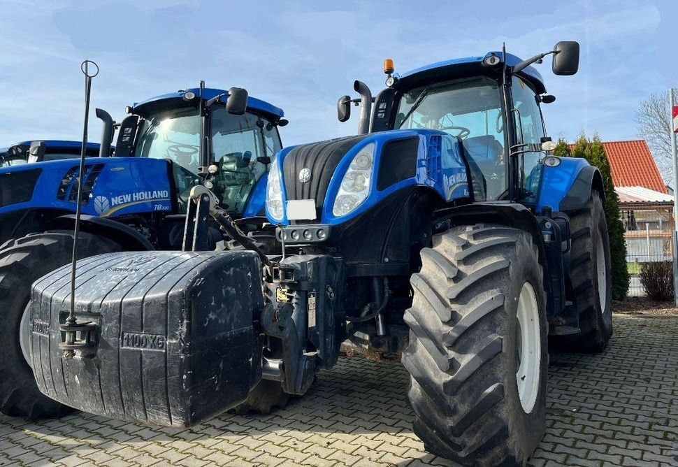 Novi Traktor New Holland T8.390: slika Novi Traktor New Holland T8.390