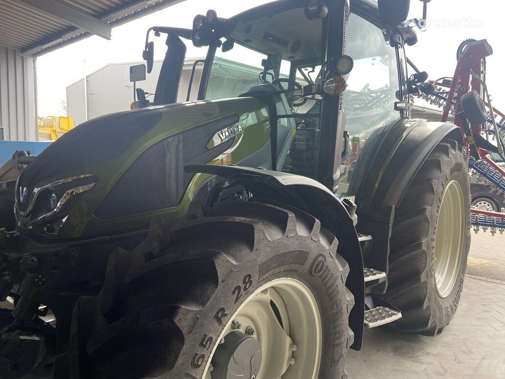 Traktor Valtra G135 Active: slika Traktor Valtra G135 Active