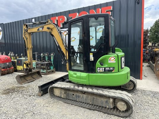 Mini bager Caterpillar 305.5 E2 CR: slika Mini bager Caterpillar 305.5 E2 CR