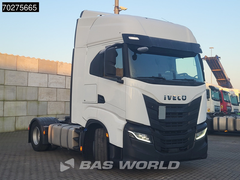 Tegljač Iveco S-Way 490 4X2 Retarder Euro 6 Standklima ACC 2x tanks: slika Tegljač Iveco S-Way 490 4X2 Retarder Euro 6 Standklima ACC 2x tanks