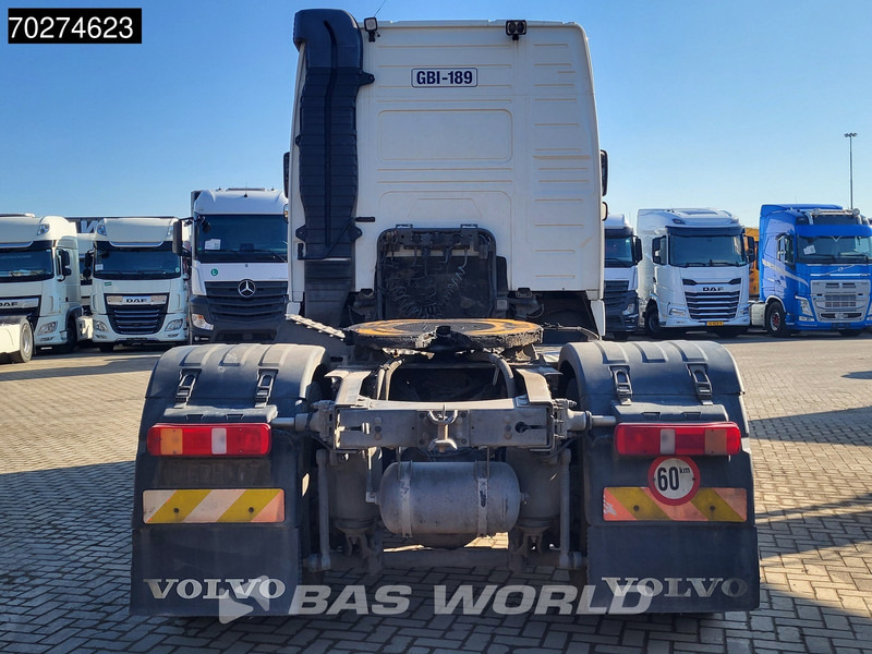 Tegljač Volvo FH 440 FH 4X2 Globetrotter Hydraulik Euro 4: slika Tegljač Volvo FH 440 FH 4X2 Globetrotter Hydraulik Euro 4