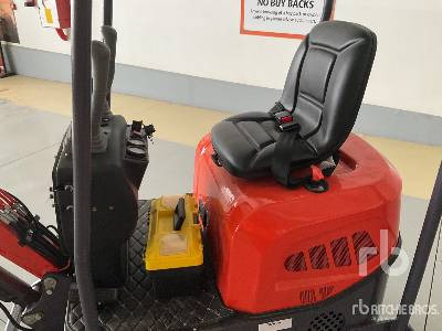 Novi Mini bager PLUS POWER HE12: slika Novi Mini bager PLUS POWER HE12