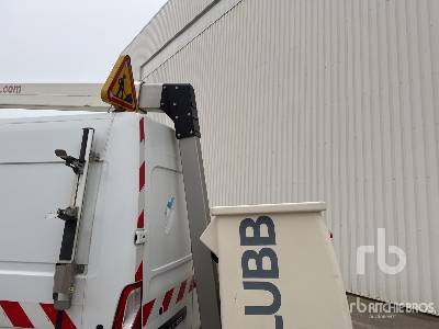 Podizna platforma montirana na kamion RENAULT MASTER 2020 Klubb K32 10 m on Camion N ...: slika Podizna platforma montirana na kamion RENAULT MASTER 2020 Klubb K32 10 m on Camion N ...