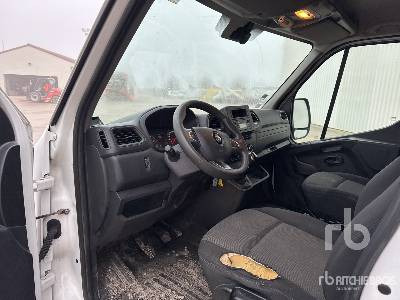 Podizna platforma montirana na kamion RENAULT MASTER 2020 Klubb K32 10 m on Camion N ...: slika Podizna platforma montirana na kamion RENAULT MASTER 2020 Klubb K32 10 m on Camion N ...