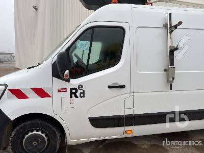 Podizna platforma montirana na kamion RENAULT MASTER 2020 Klubb K32 10 m on Camion N ...: slika Podizna platforma montirana na kamion RENAULT MASTER 2020 Klubb K32 10 m on Camion N ...