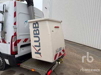 Podizna platforma montirana na kamion RENAULT MASTER 2020 Klubb K32 10 m on Camion N ...: slika Podizna platforma montirana na kamion RENAULT MASTER 2020 Klubb K32 10 m on Camion N ...