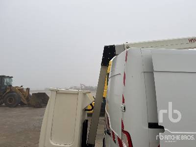 Podizna platforma montirana na kamion RENAULT MASTER 2020 Klubb K32 10 m on Camion N ...: slika Podizna platforma montirana na kamion RENAULT MASTER 2020 Klubb K32 10 m on Camion N ...