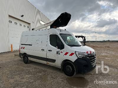 Podizna platforma montirana na kamion RENAULT MASTER Klubb K32 on Camion Nacelle: slika Podizna platforma montirana na kamion RENAULT MASTER Klubb K32 on Camion Nacelle