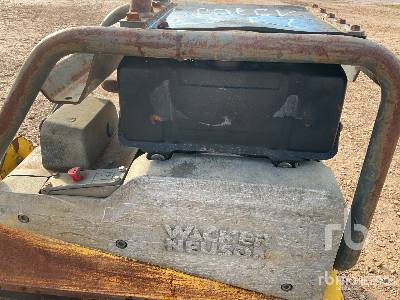 Vibro ploča WACKER NEUSON DPU4545HECH Plaque Vibrante: slika Vibro ploča WACKER NEUSON DPU4545HECH Plaque Vibrante