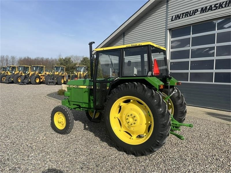 Traktor John Deere 2040 Traktoren er professionelt sat i stand og mal: slika Traktor John Deere 2040 Traktoren er professionelt sat i stand og mal