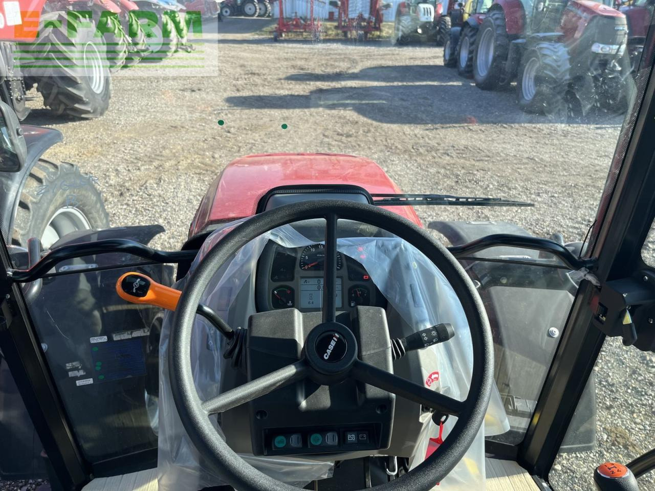 Traktor Case-IH farmall 55 a (stage v): slika Traktor Case-IH farmall 55 a (stage v)