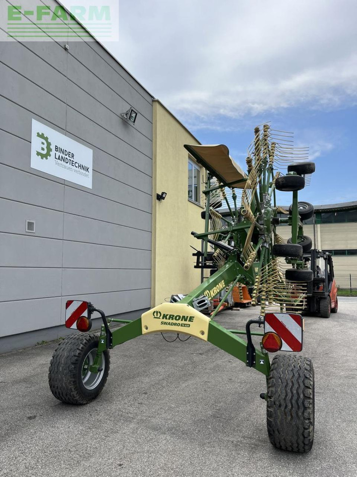 Prevrtač sijena/ Grabulje Krone swadro ts 620: slika Prevrtač sijena/ Grabulje Krone swadro ts 620