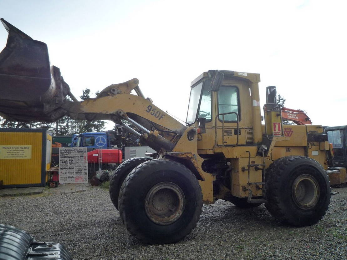 Utovarivač na kotačima Caterpillar 950 F: slika Utovarivač na kotačima Caterpillar 950 F