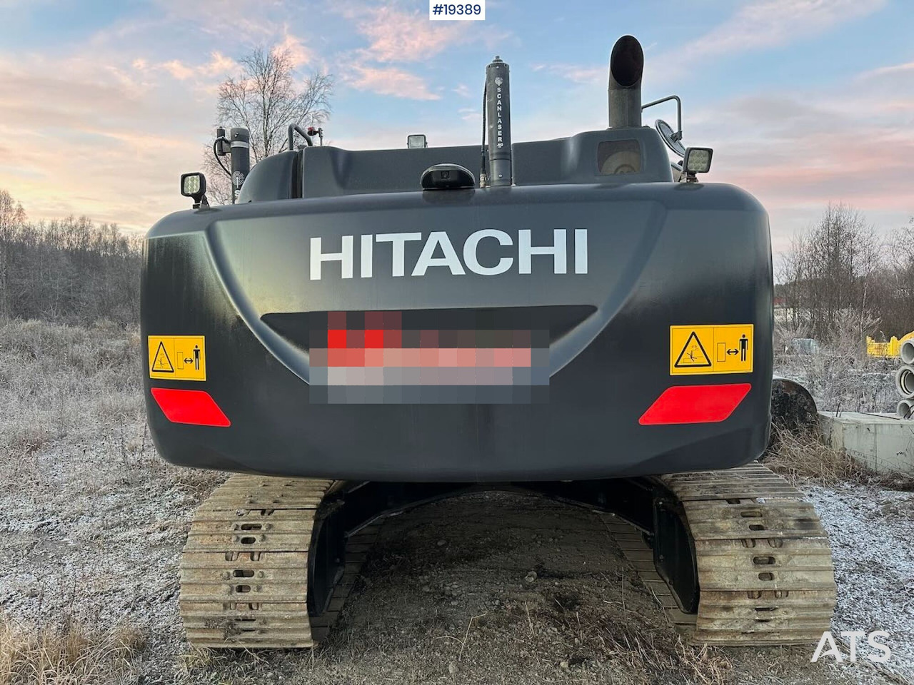 Bager Hitachi ZX210LC-6: slika Bager Hitachi ZX210LC-6