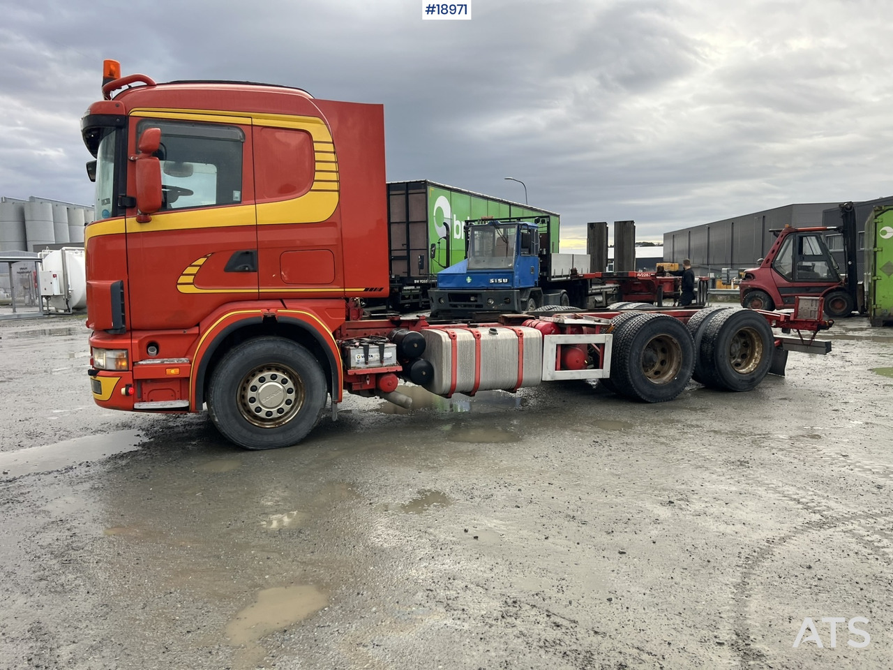 Kamion-šasija Scania R164: slika Kamion-šasija Scania R164