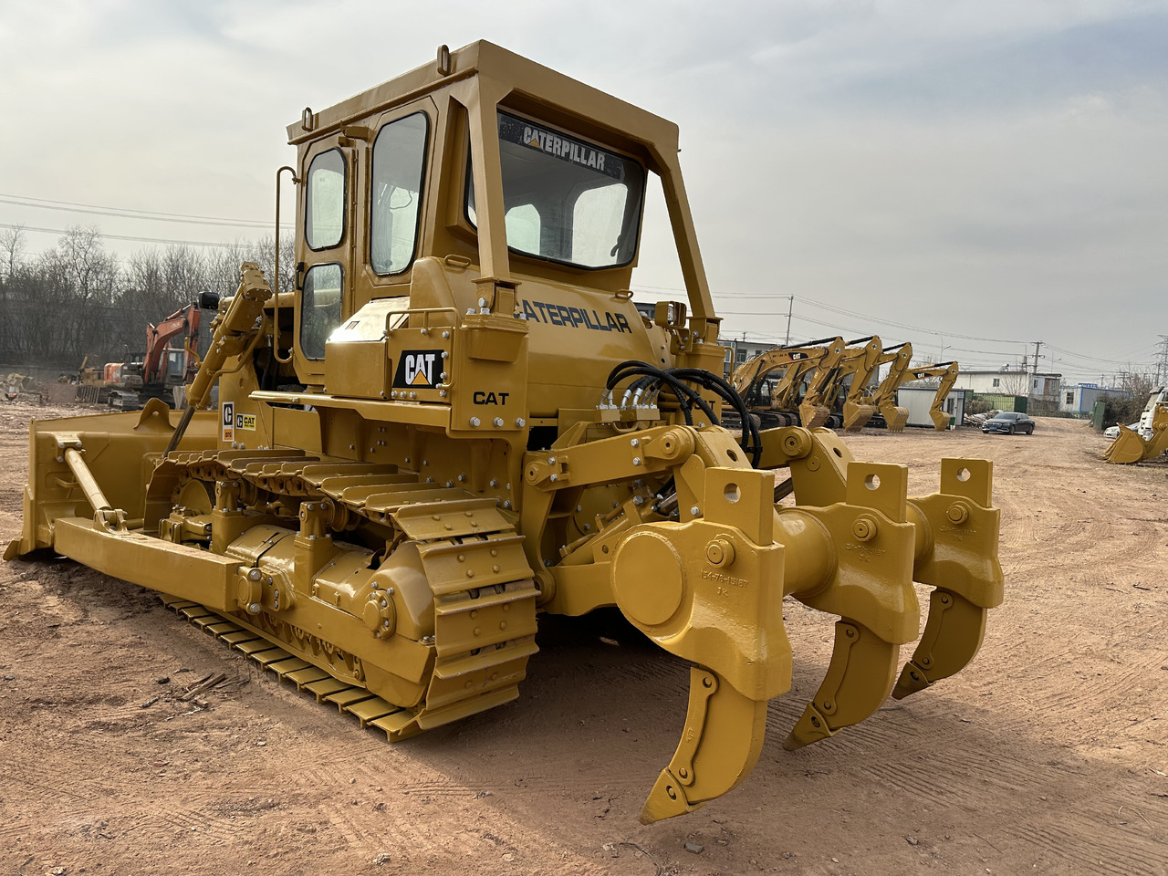 Buldožer CATERPILLAR D7G: slika Buldožer CATERPILLAR D7G