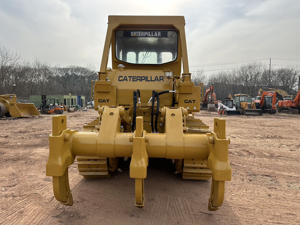 Buldožer CATERPILLAR D7G: slika Buldožer CATERPILLAR D7G