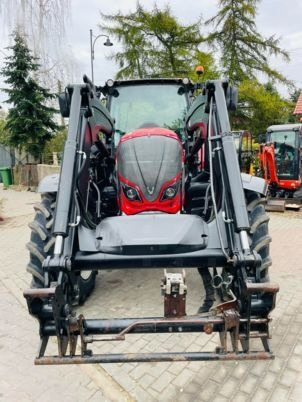 Traktor Valtra N 104: slika Traktor Valtra N 104