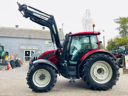 Traktor Valtra N 104: slika Traktor Valtra N 104