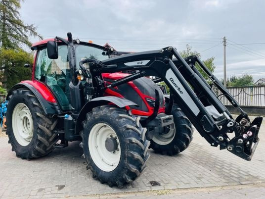 Traktor Valtra N 104: slika Traktor Valtra N 104